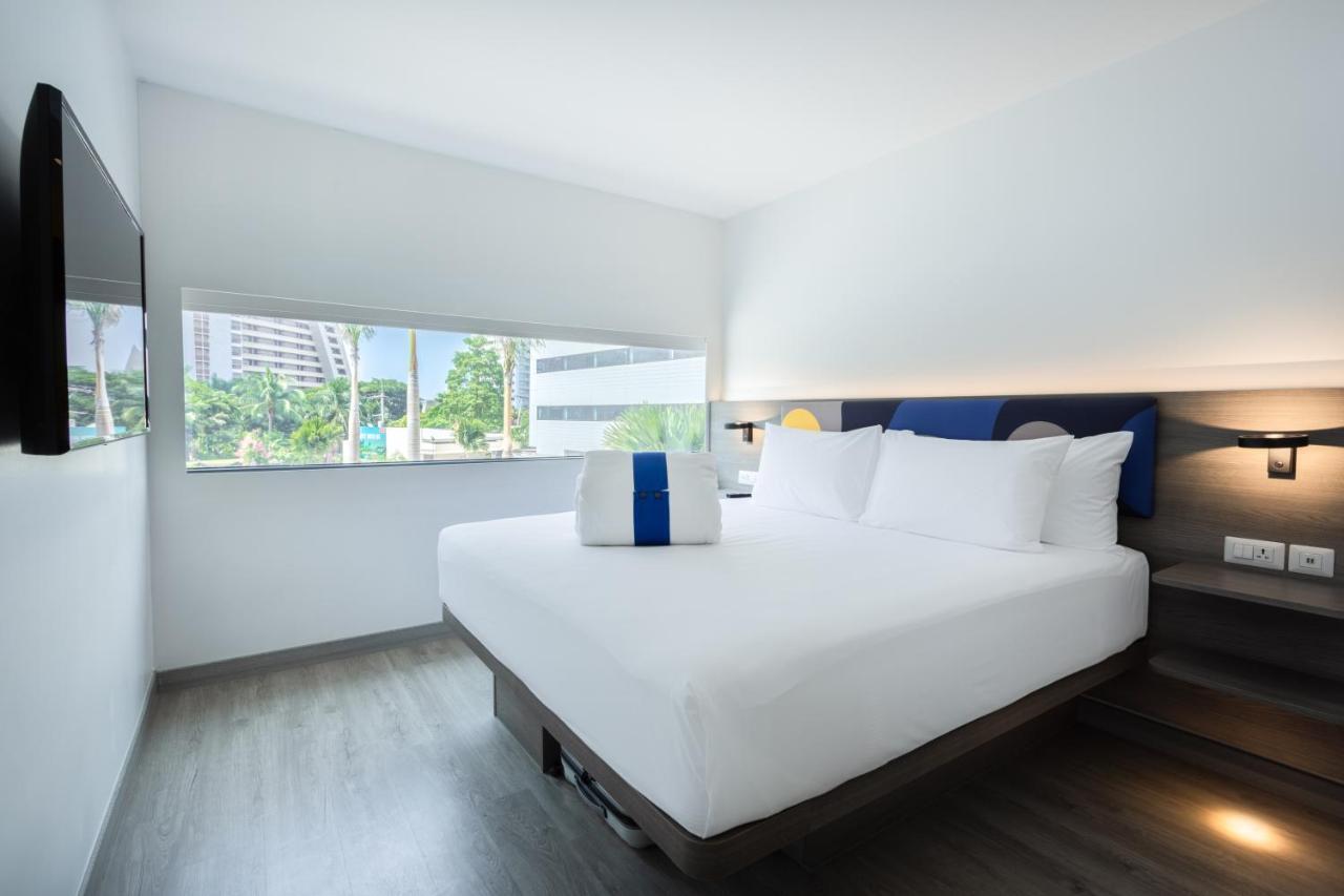 Cosi Pattaya Wong Amat Beach - Sha Plus Certified מראה חיצוני תמונה